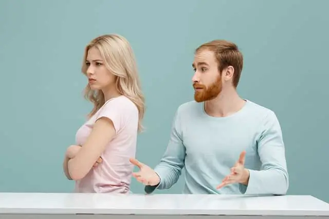 A-konfliktus-ellenség-vagy-lehetoseg-veszekedo pár